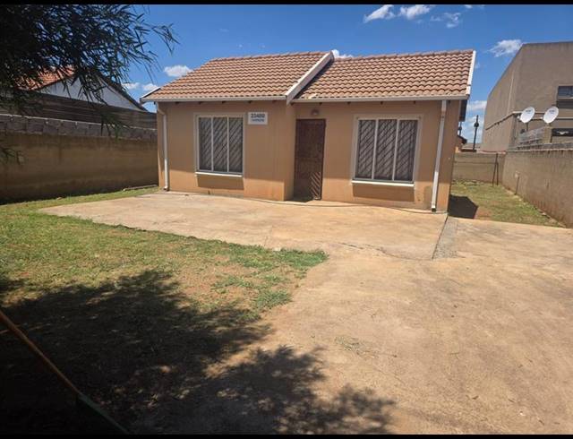2 BEDROOM HOUSE FOR SALE IN PROTEA GLEN